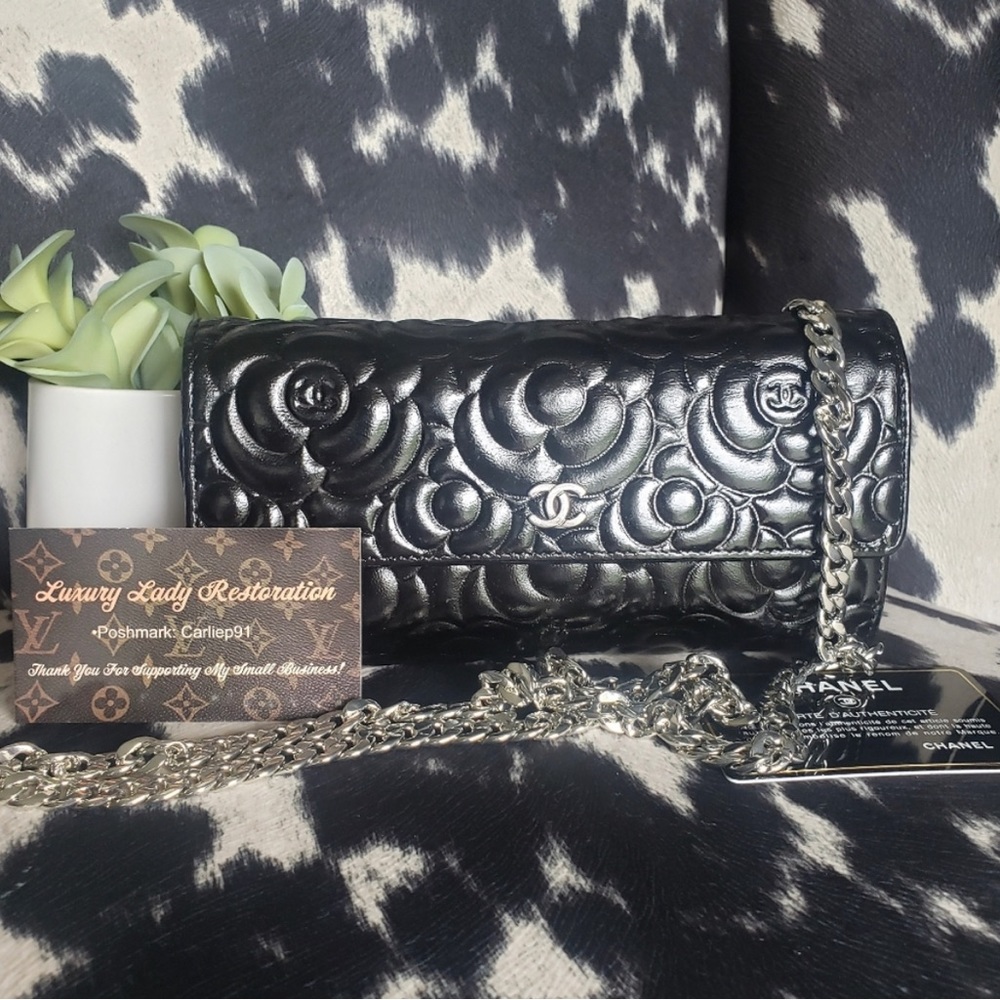 Authentic Chanel Camelia Crossbody Wallet
